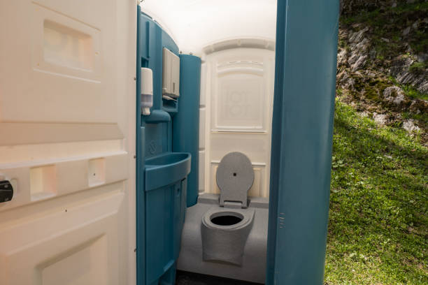Best Temporary restroom rental  in Isle Of Hope, GA